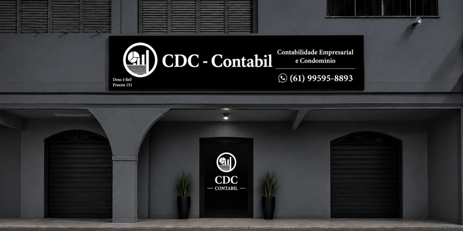 Fachada da CDC Contabil, com o letreiro CDC – Contabil na CRS 502, Asa Sul, Brasília – DF